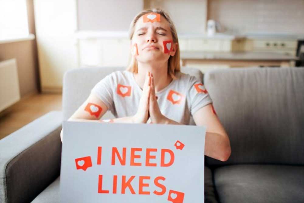 young lady begging for facebook likes 1