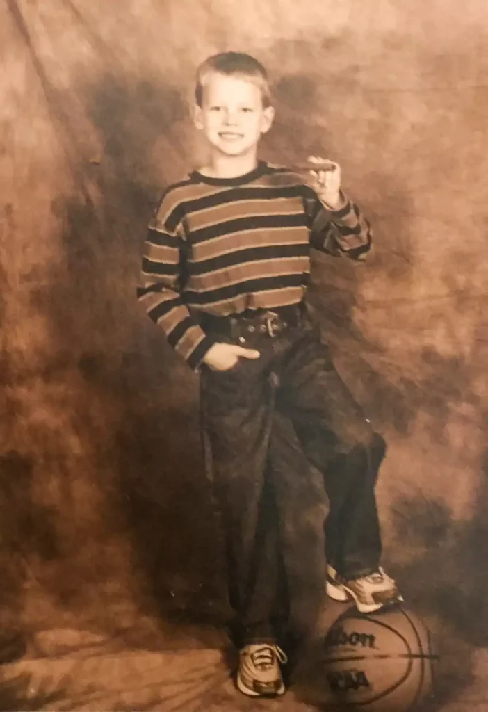joe burrow photo with him with a cigar as a child